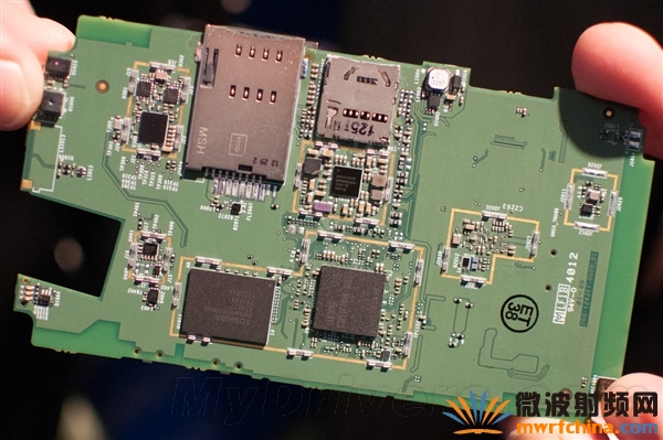 實測140Mbps：博通首款4G LTE-A基帶現場演示