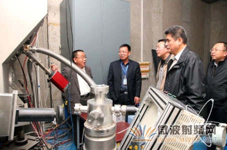 我國首臺半波長諧振型超導高頻腔通過水平測試和驗收