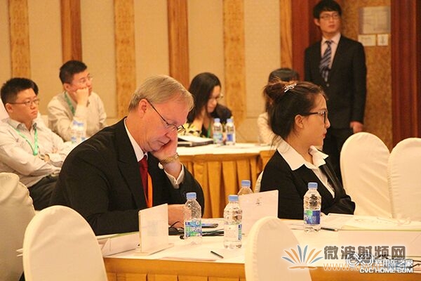 把握車聯網發展契機--看乘用、商用車如何實現無人駕駛