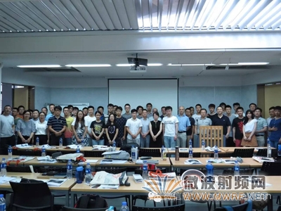2016歐洲天線學(xué)校（ESOA）暑期課程完美收官