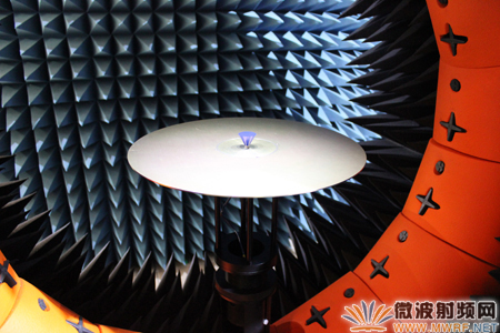 MVG SL18GHz 球形近場多探針系統(tǒng)有限接地板上的單極錐天線測量