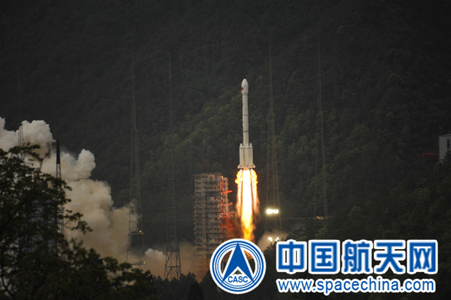 實(shí)踐十三號(hào)衛(wèi)星成功發(fā)射 開(kāi)啟中國(guó)通信衛(wèi)星高通量時(shí)代