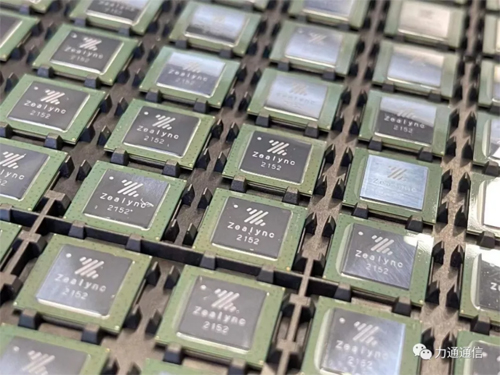 力通通信推出國內首款高性能5G射頻收發器芯片